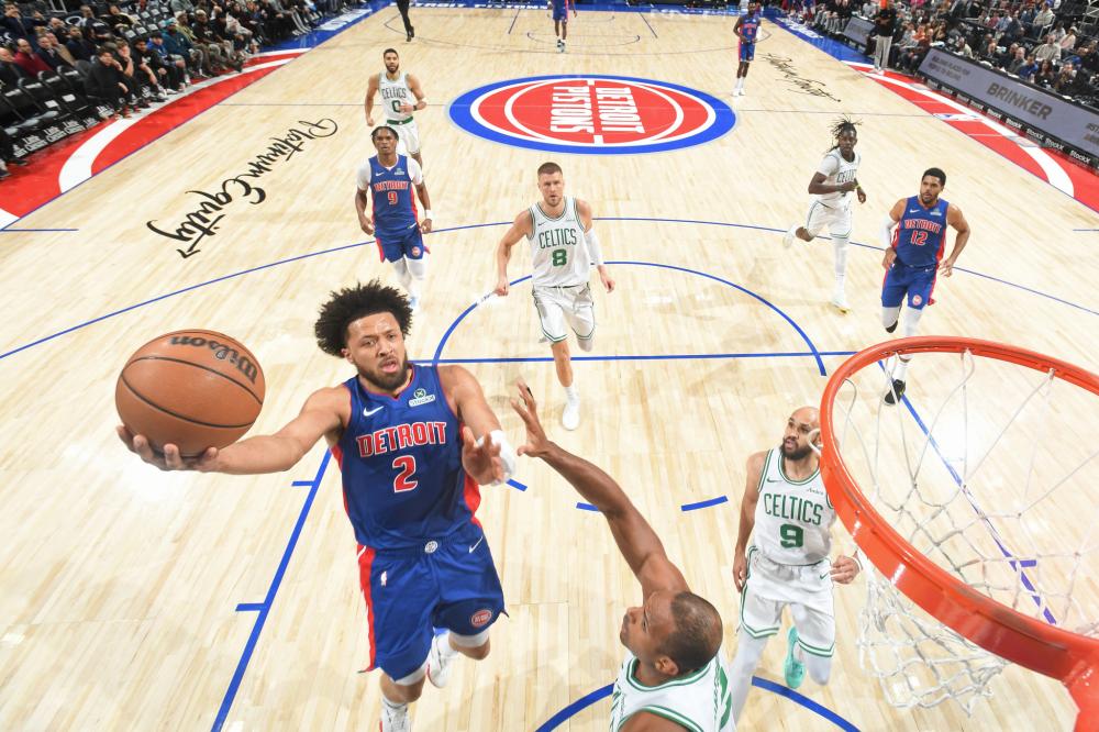 更是在赞美 更是在赞美