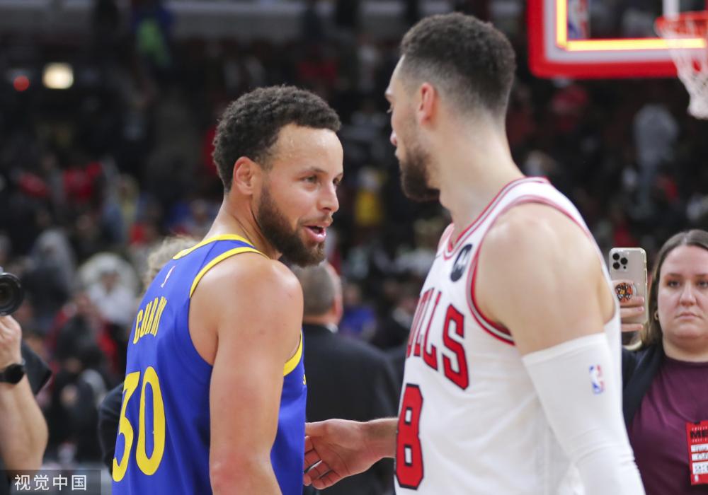 的球员形成 的球员形成